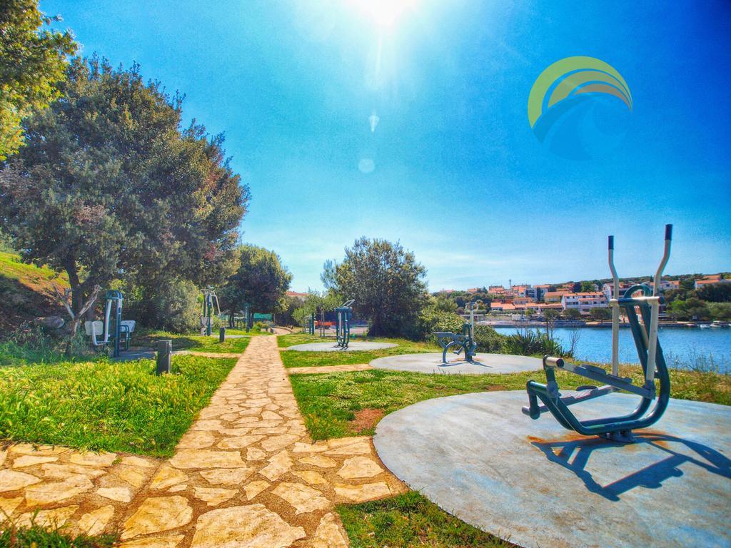 Apartments By The Sea 750 Пьешчана-Увала Экстерьер фото